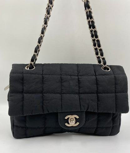 Chanel Flap Black Shoulder Bag Style