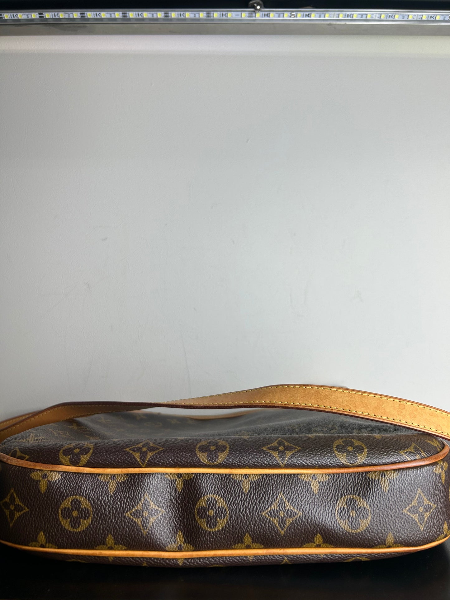 Louis Vuitton Monogram Boulogne 30