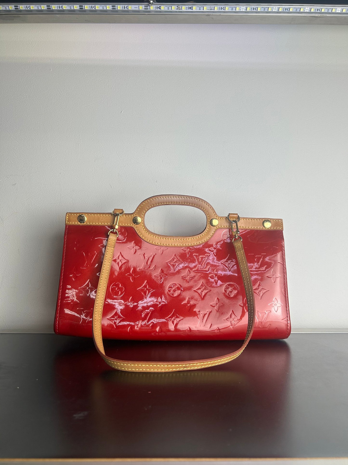 Louis Vuitton Vernis Roxbury Drive