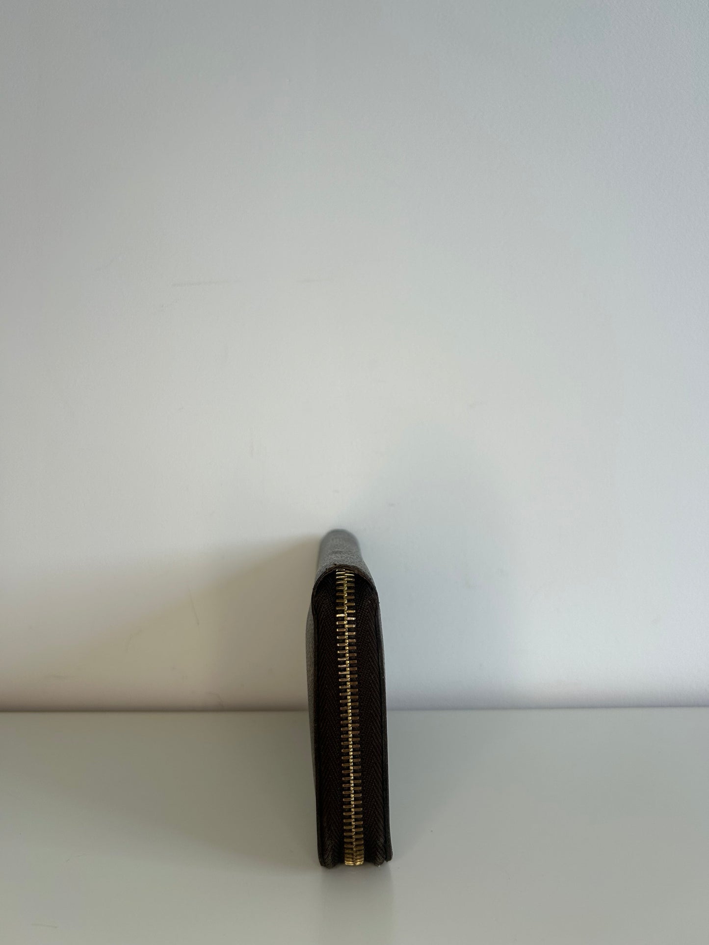 Louis Vuitton Monogram Zippy Wallet