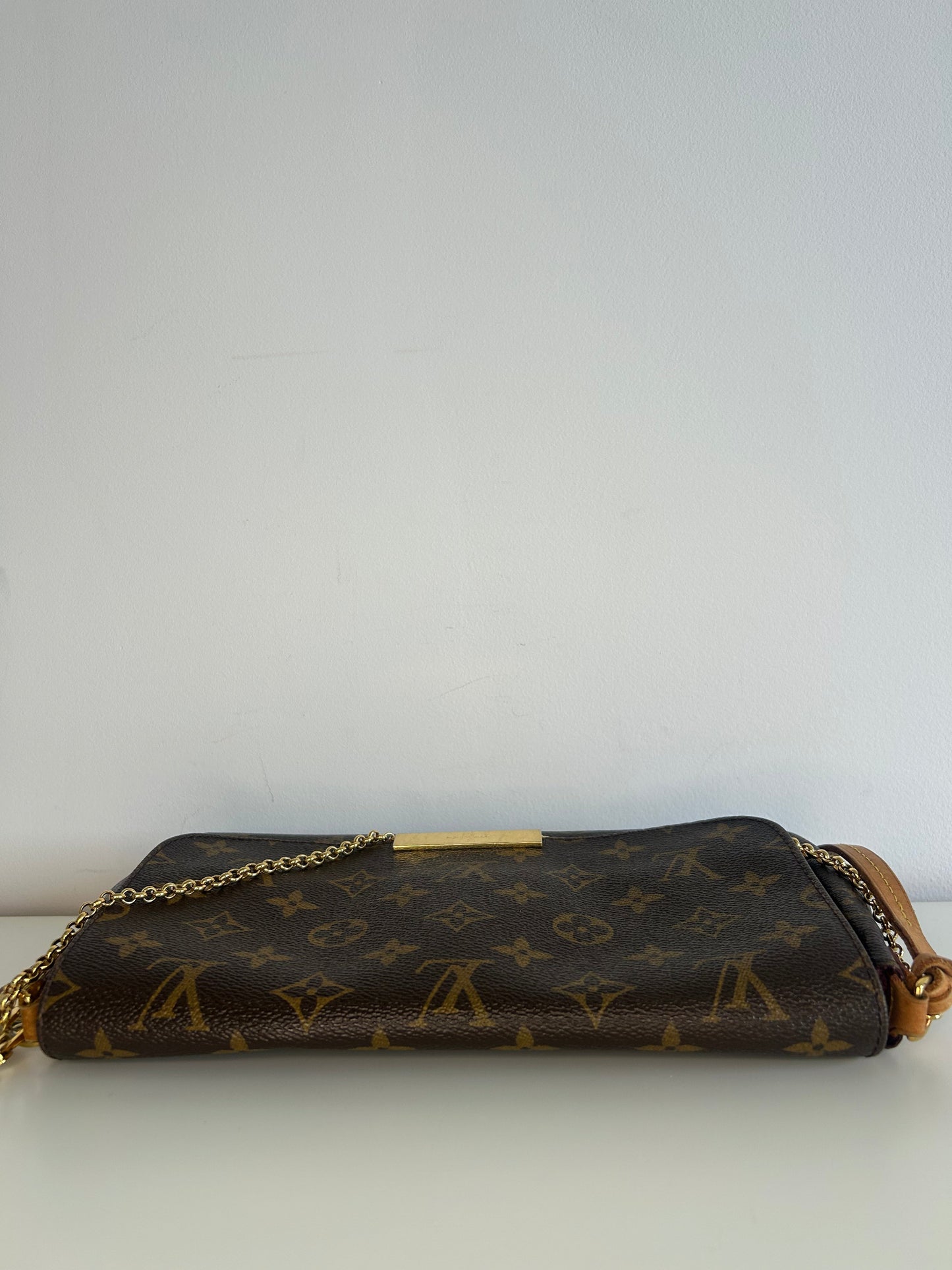 Louis Vuitton Monogram Favorite MM Crossbody Bag