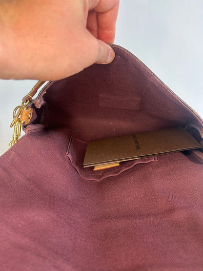 Louis Vuitton Monogram Favorite MM Crossbody Bag
