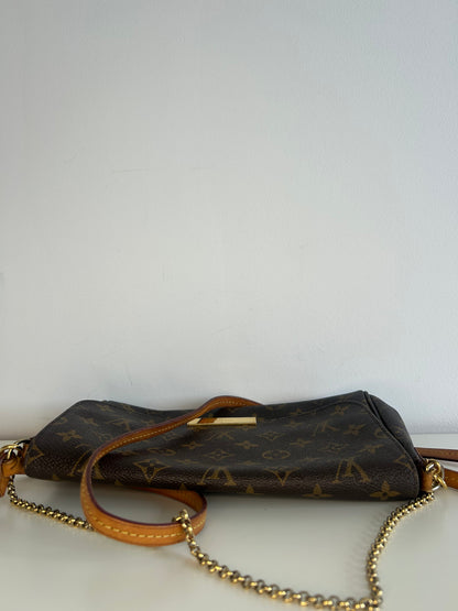 Louis Vuitton Monogram Favorite MM Crossbody Bag