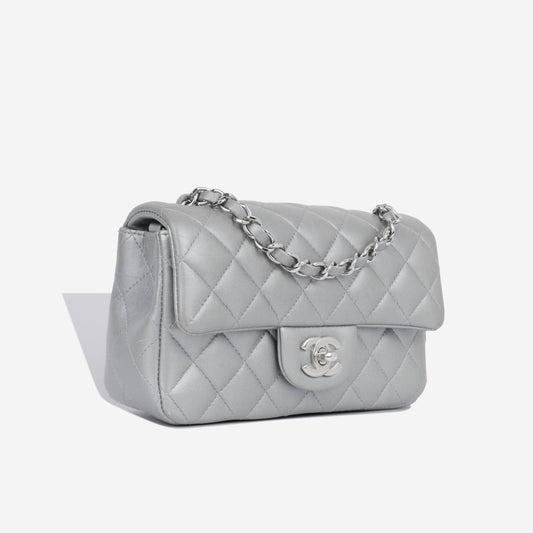 Chanel Classic Flap Lambskin Black Shoulder Bag Style 136