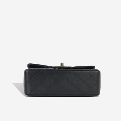 Chanel Classic Flap Lambskin Black Shoulder Bag Style 156
