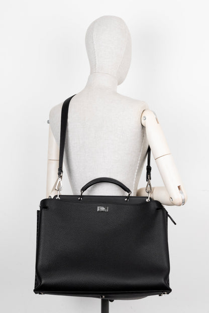 FENDI Peekaboo Iconic Essential Black