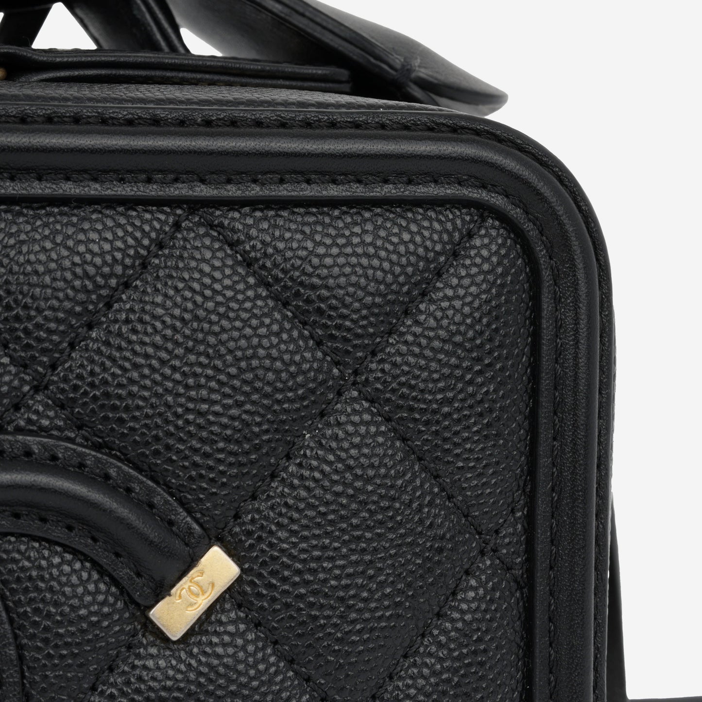 Filigree CC Vanity Case - Black