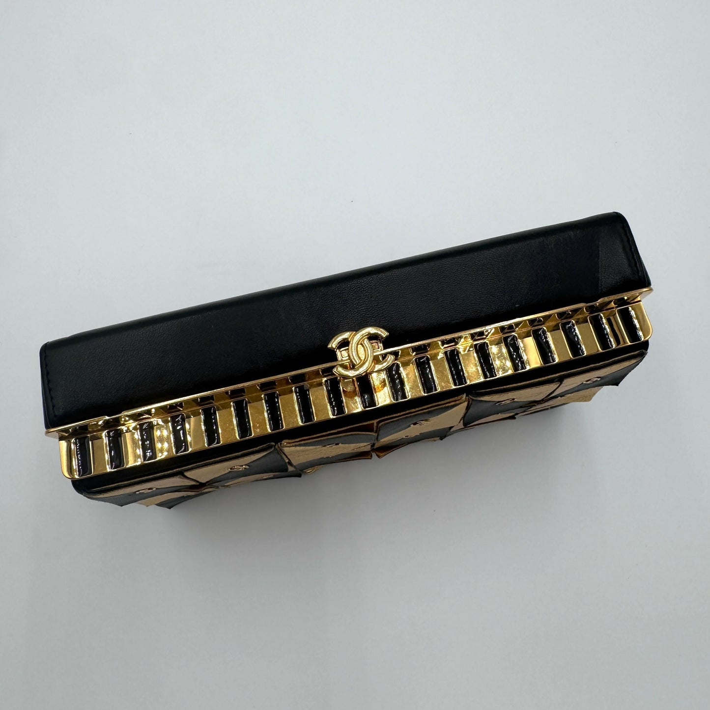 Chanel Chanel 19 Black Shoulder Bag
