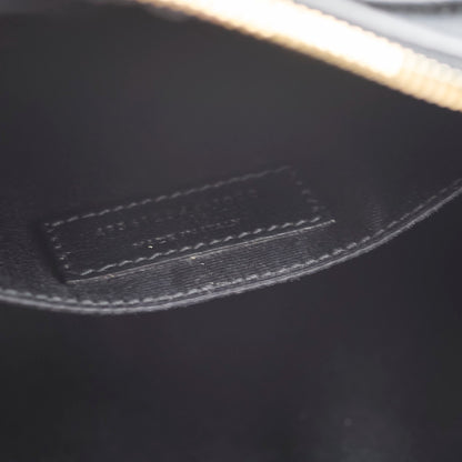 Saint Laurent Lou Black Crossbody Style 10