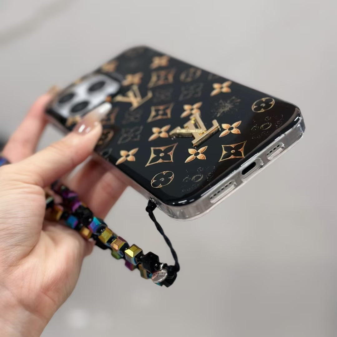 Lv Black Iphone Case Golden Monogram / 18 Pro / 18 Pro Max
