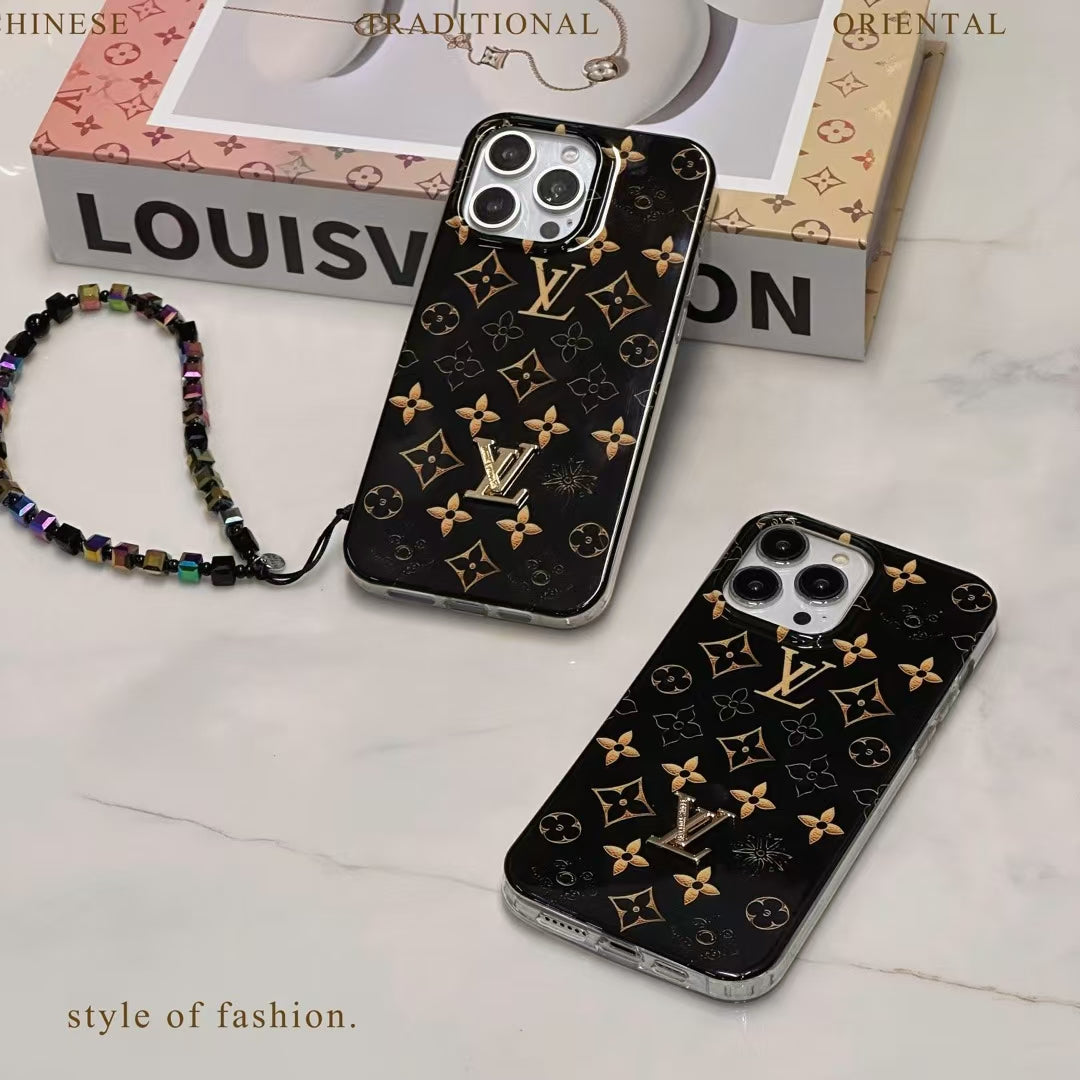 Lv Black Iphone Case Golden Monogram / 18 Pro / 18 Pro Max