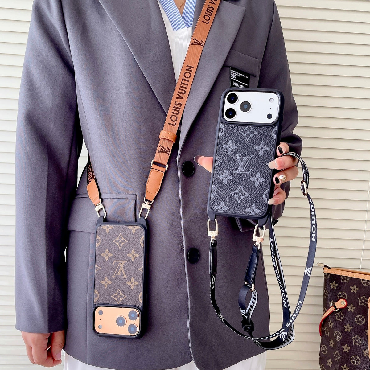 Lv Classic Monogram Iphone Case Crossbody For 13-17 / Pro / Pro Max / 18 Pro / 18 Pro Max