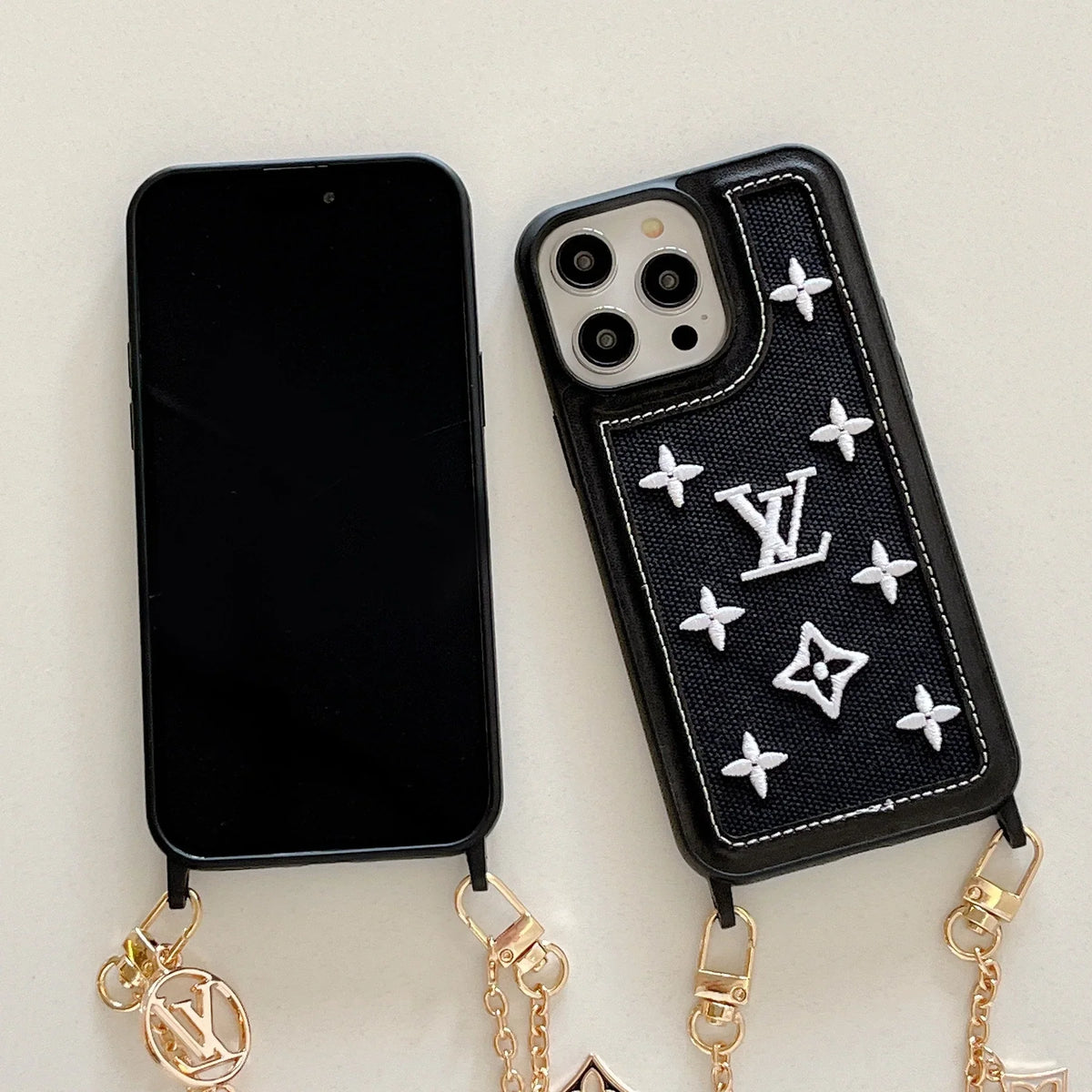 Fabric Leather Crossbody Chain Iphone Case With Ornament Charm / 18 Pro / 18 Pro Max