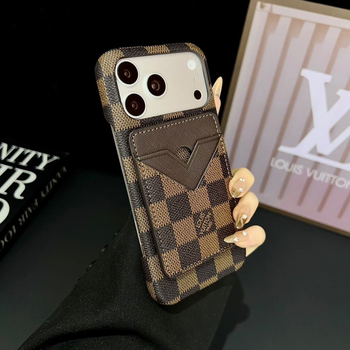 Lv Magsafe Magnet Card Holder Phone Case For Iphone 13-17 / Pro / Pro Max / Plus / Air / 18 Pro / 18 Pro Max