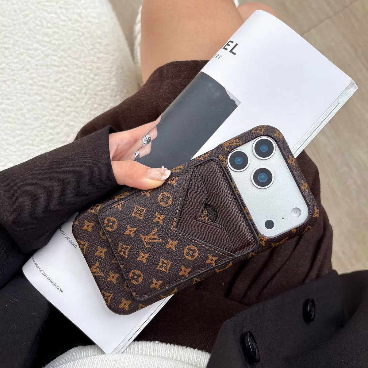 Lv Magsafe Magnet Card Holder Phone Case For Iphone 13-17 / Pro / Pro Max / Plus / Air / 18 Pro / 18 Pro Max