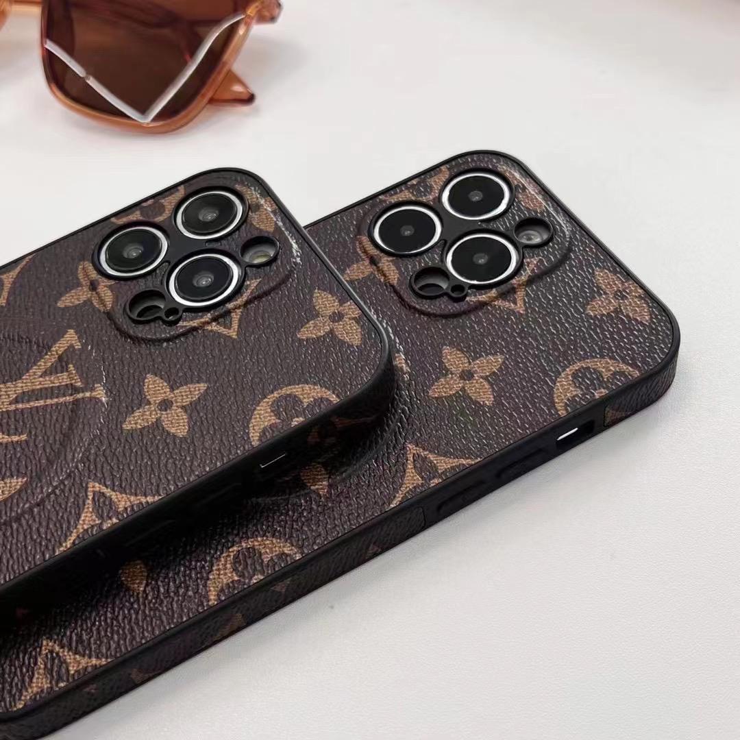 Louis Vuitton MagSafe Phone Case for iPhone