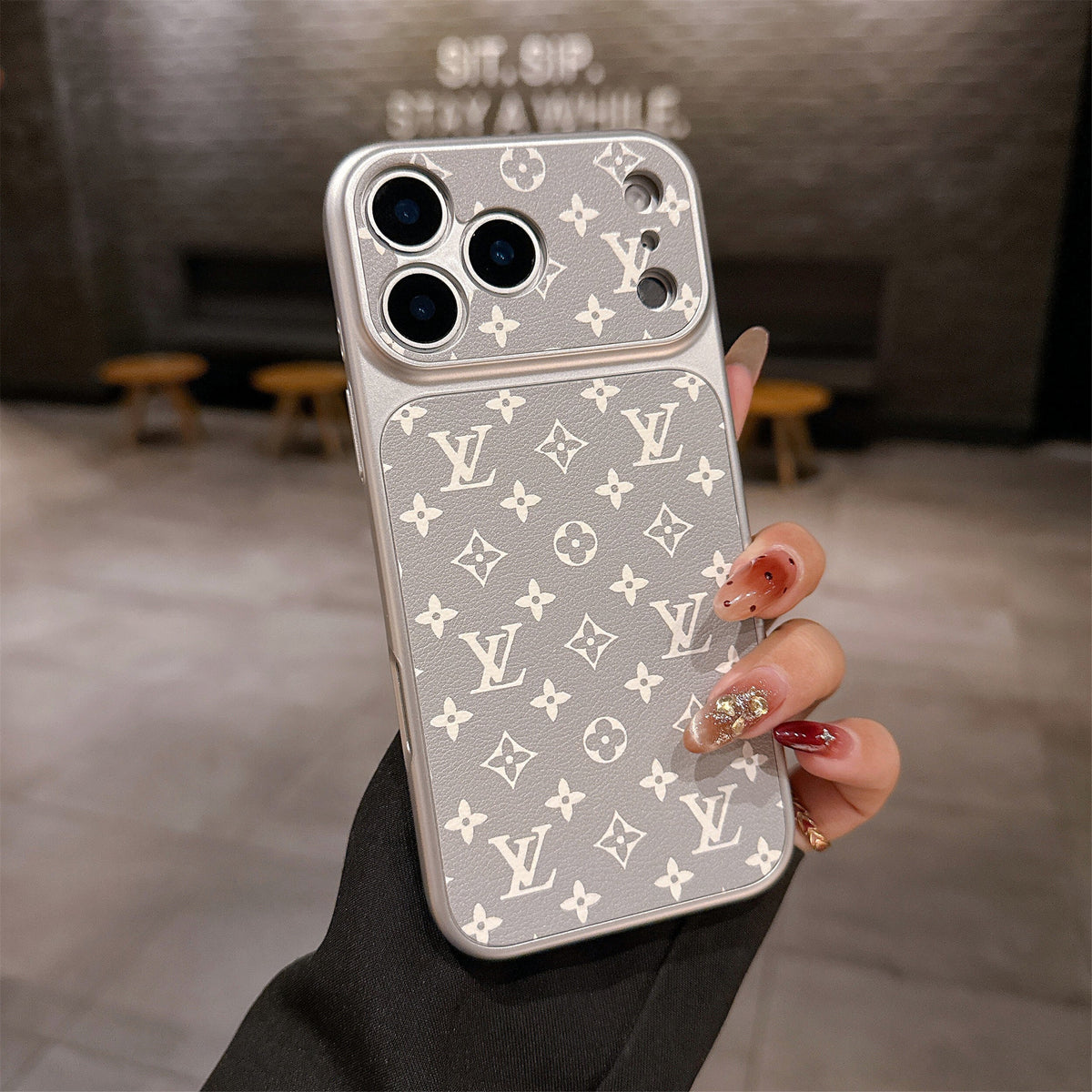 Lv Small Monogram Iphone Case 14-17 / Pro / Pro Max / 18 Pro / 18 Pro Max