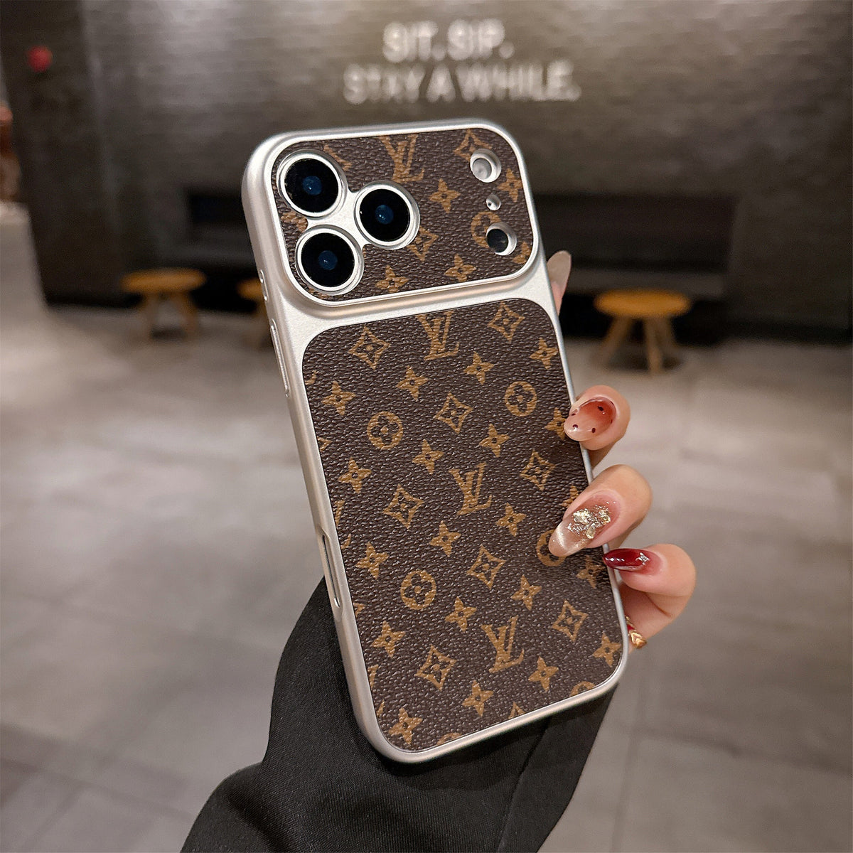 Lv Small Monogram Iphone Case 14-17 / Pro / Pro Max / 18 Pro / 18 Pro Max