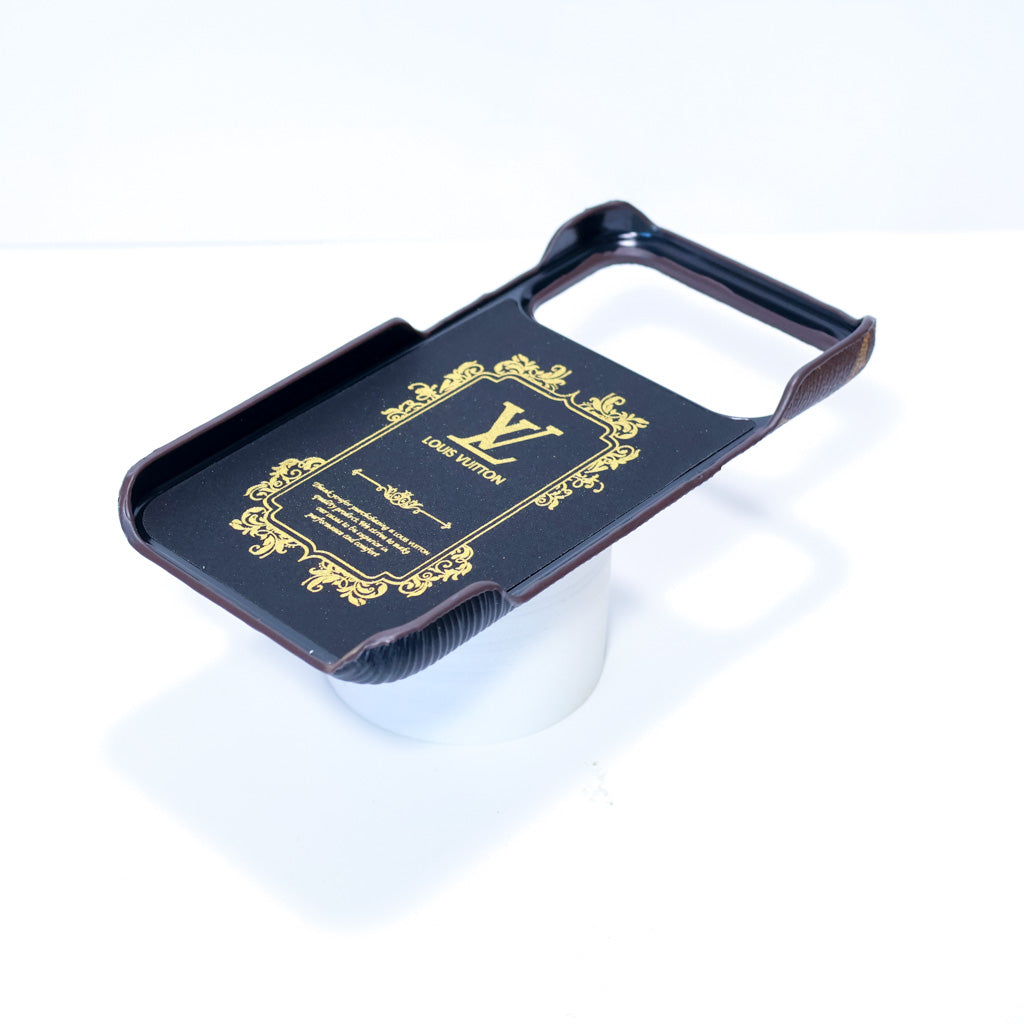LV Case iPhone 17 Accent Leather