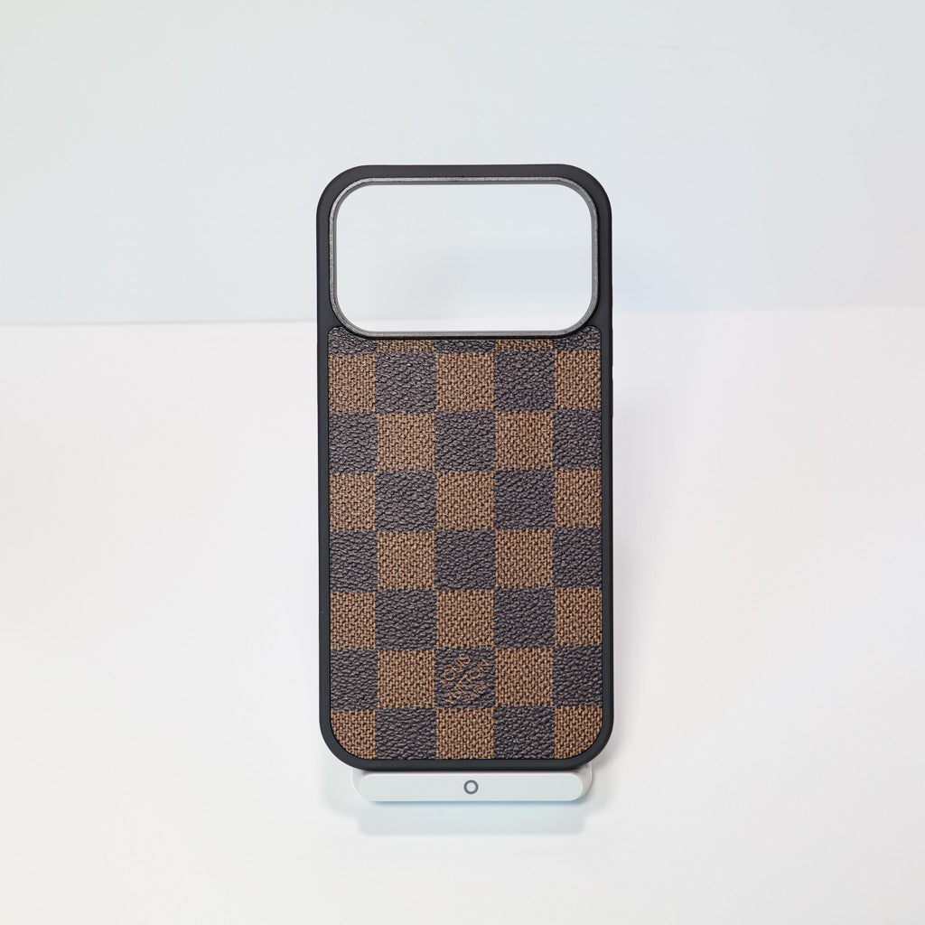 Classic LV Phone Case iPhone 17 Series