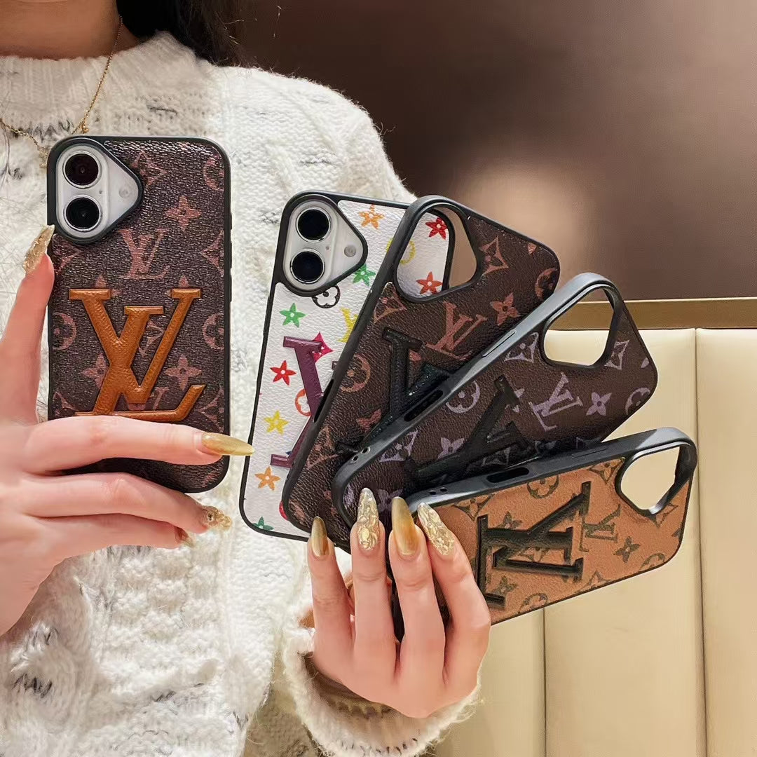 Stylish Louis Vuitton Phone Cover Logo Initial For Iphone 13-16 Pro Max / 18 Pro / 18 Pro Max