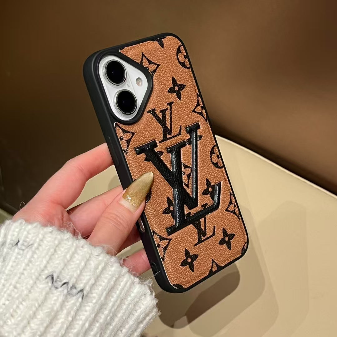 Stylish Louis Vuitton Phone Cover Logo Initial For Iphone 13-16 Pro Max / 18 Pro / 18 Pro Max