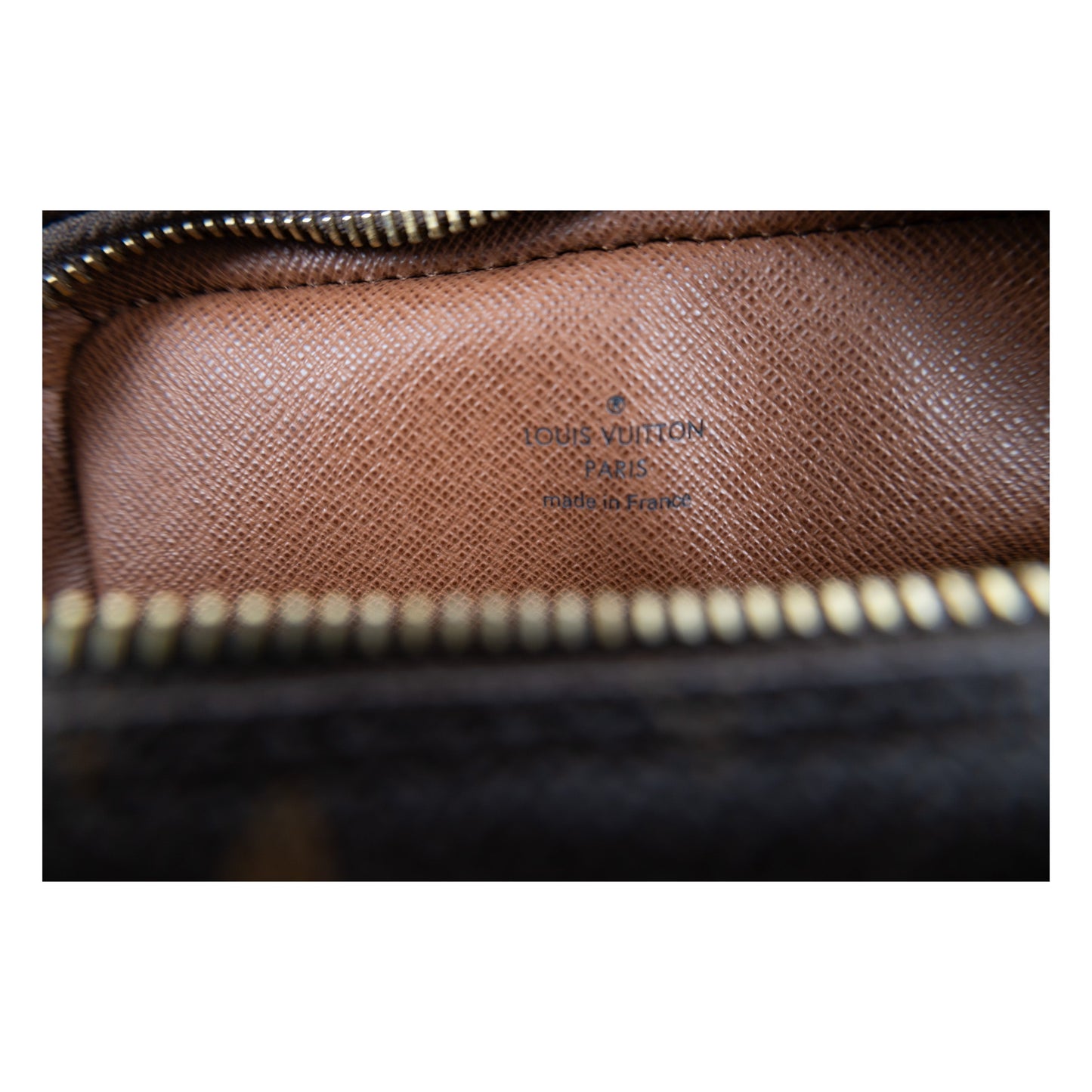 Louis Vuitton Amazone Crossbody Bag - '10s