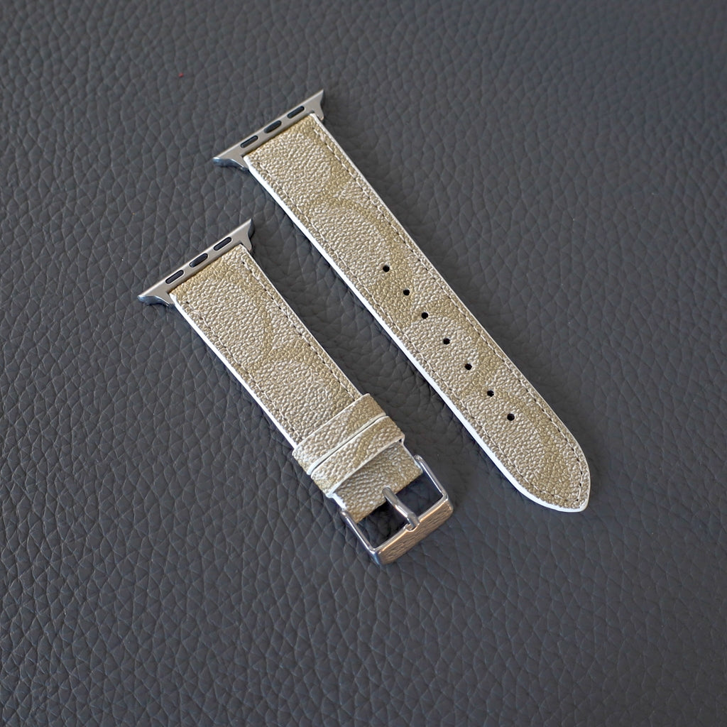 Coach Band Apple Watch Light Beige Leather