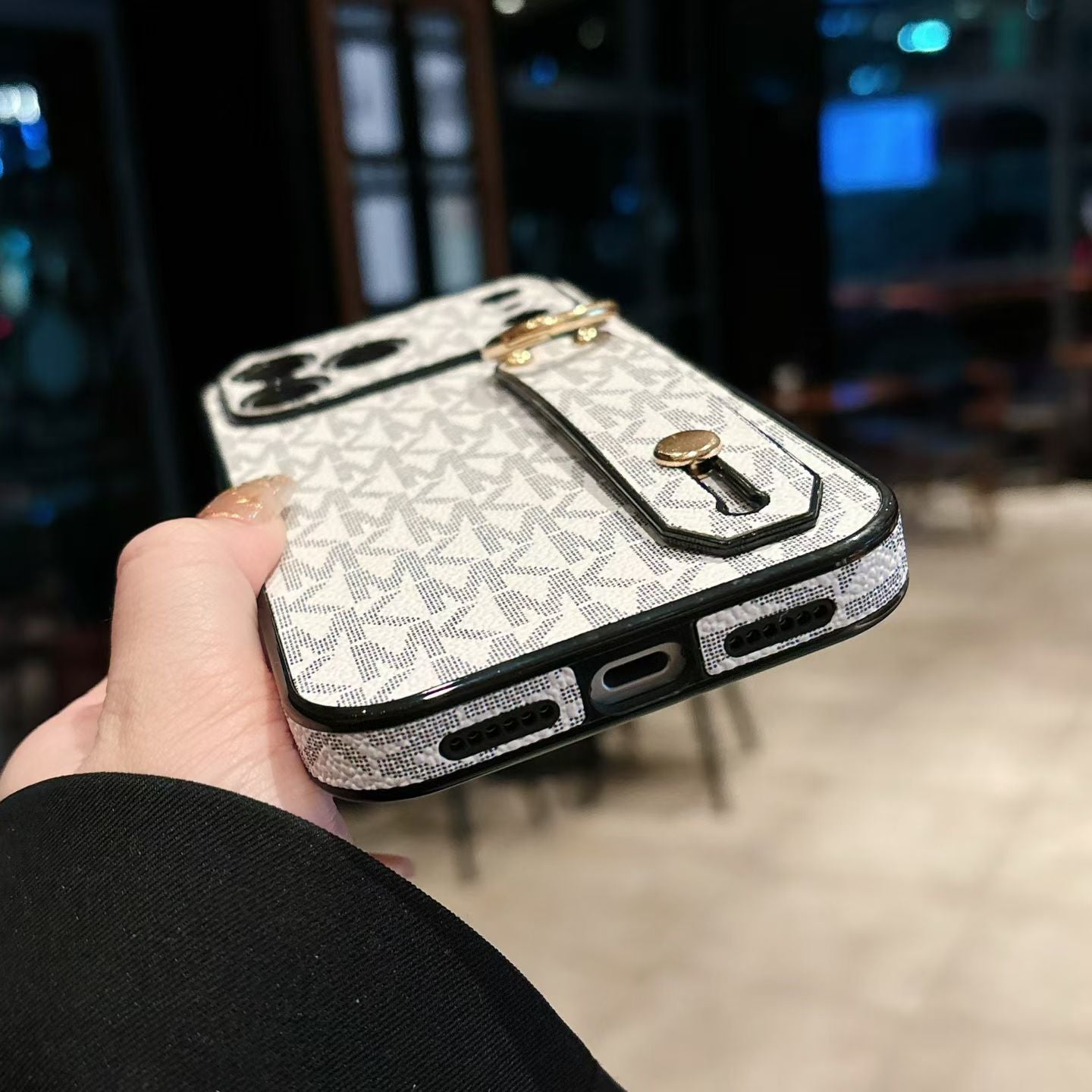 MK iPhone Case Hand Strap For 1317 / Pro / Pro Max / Plus / Air