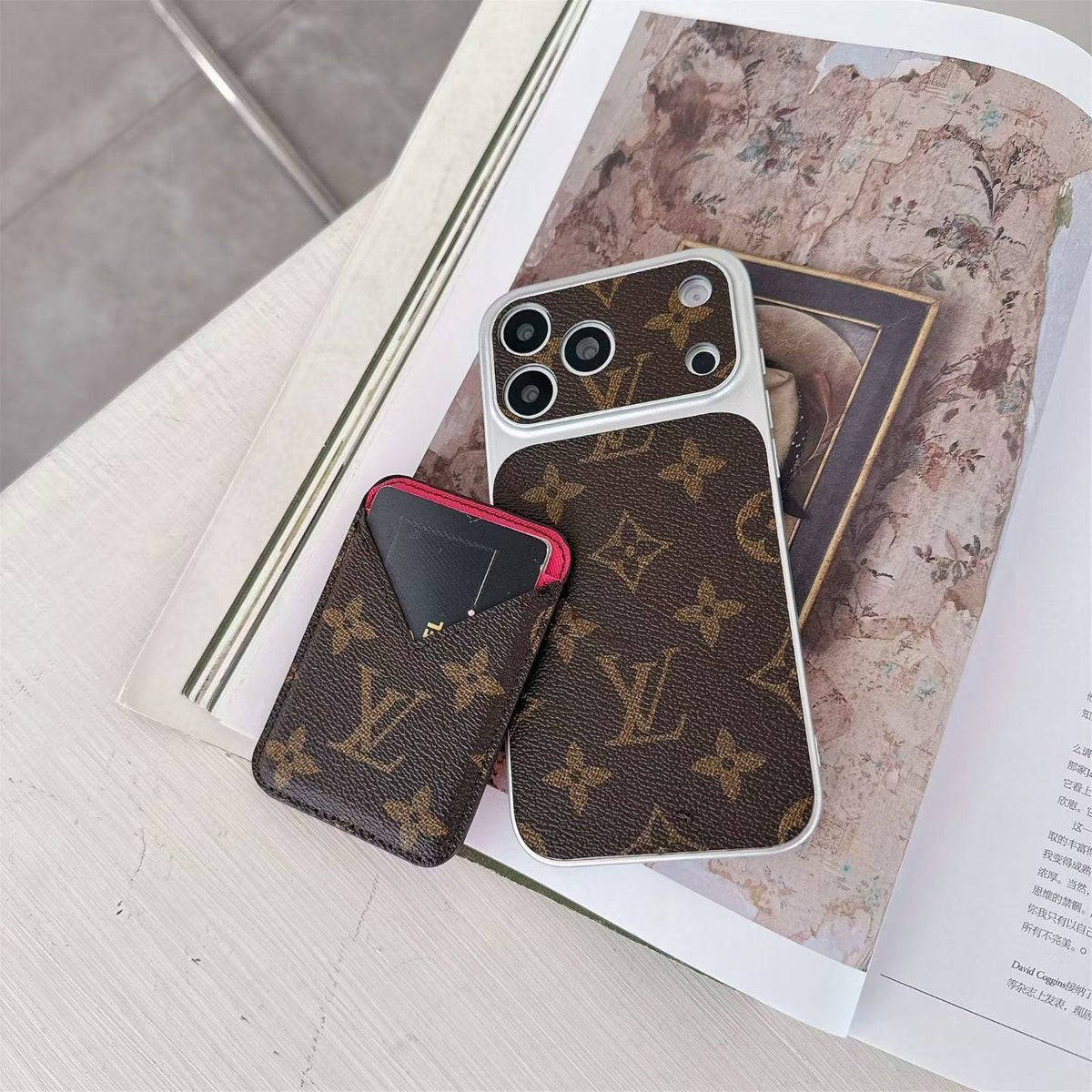 Magnet Card Holder Lv Phone Case For Iphone 13-17 / Pro / Pro Max / Plus / Air / 18 Pro / 18 Pro Max