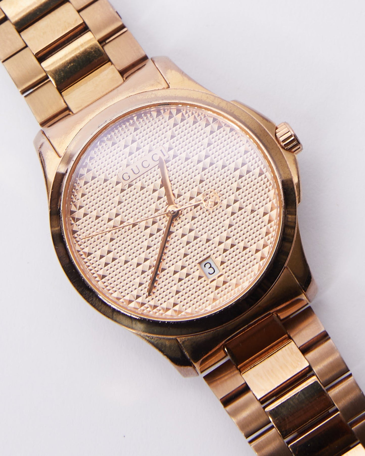 Gucci Timeless Watch