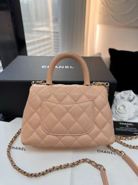 Chanel 21 Coco Handle Mini Flag Bag