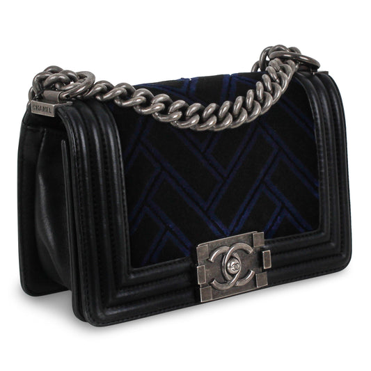 Chanel Boy Bag Caviar Black Shoulder Bag Style 19