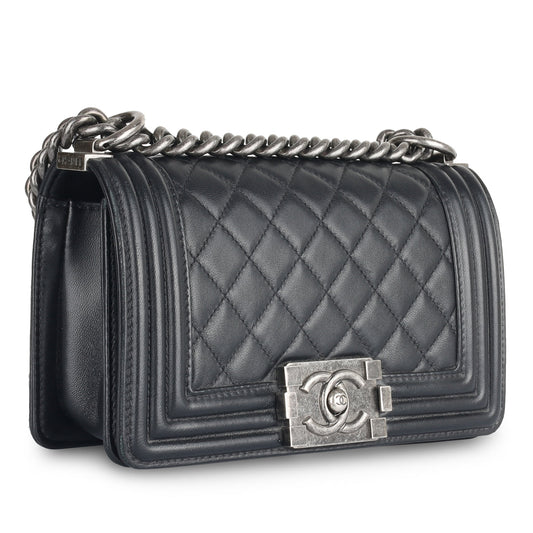 Chanel Boy Bag Lambskin Black Shoulder Bag Style 36