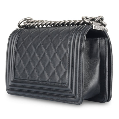 Chanel Boy Bag Lambskin Black Shoulder Bag Style 36