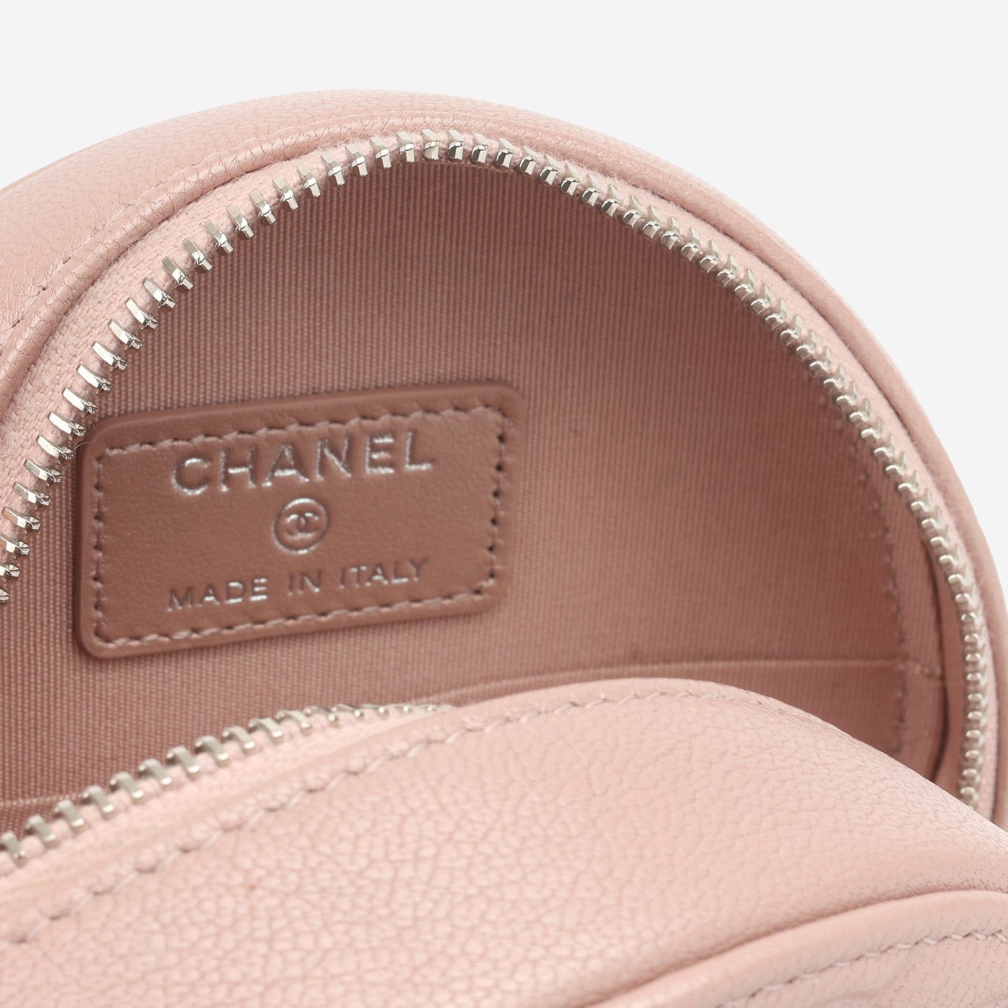 Chanel Camellia Clutch On Chain - Pink
