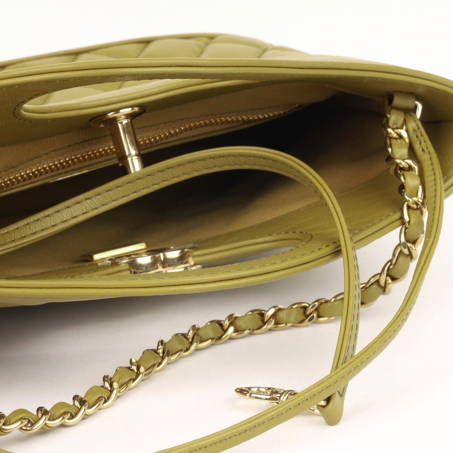Chanel Luxury Calfskin Gold Handbag Calfskin