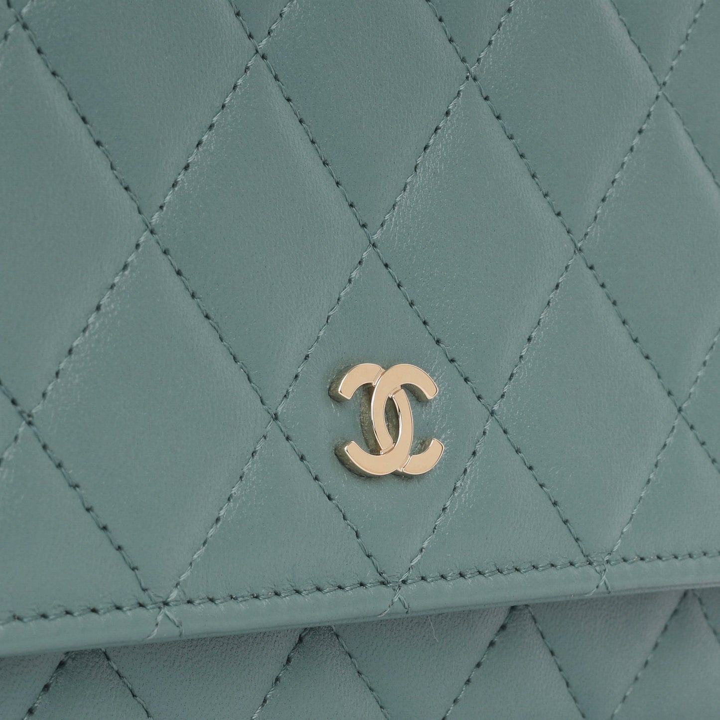 Chanel Wallet On Chain Lambskin Gold Crossbody Style 4