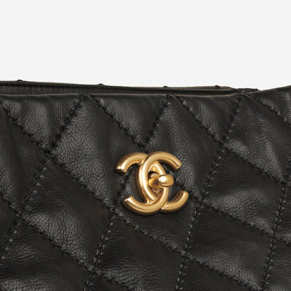 Chanel Retro Chain Tote - Black