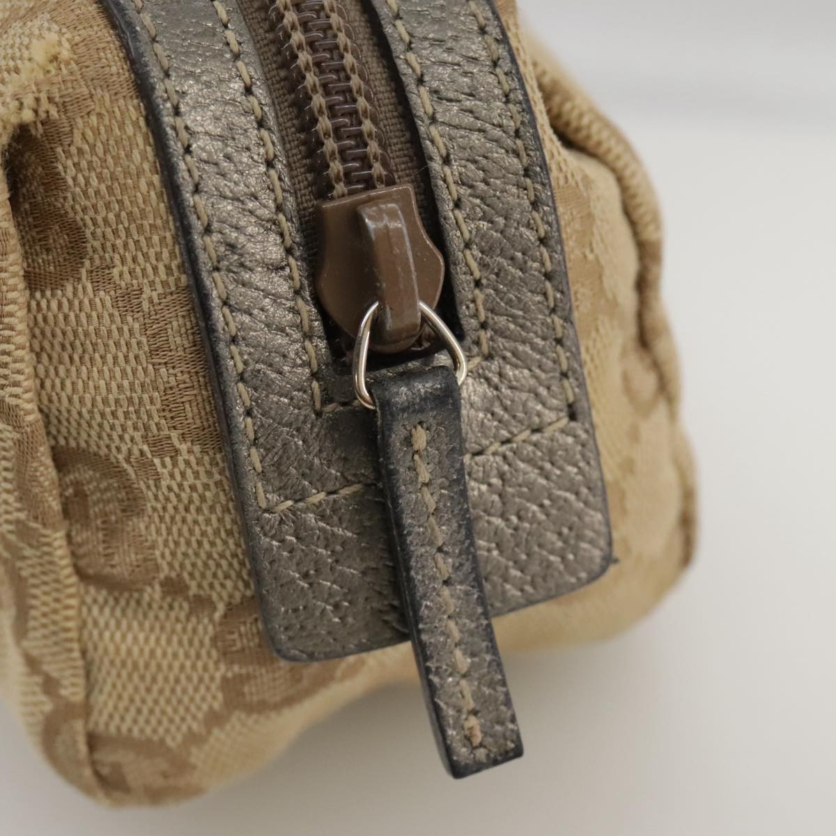 Canvas Crossbody Bag with Distinctive GG Pattern