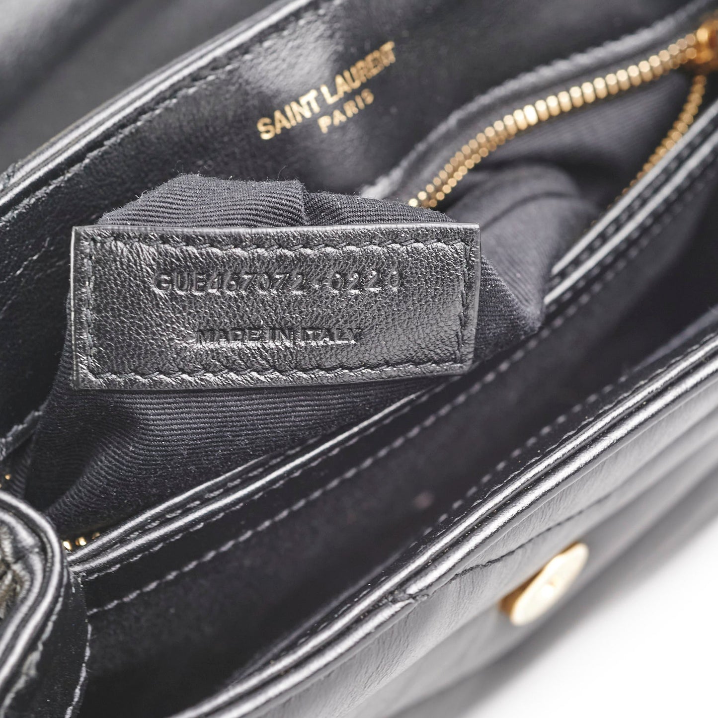 Saint Laurent Toy Black Handbag Style 4