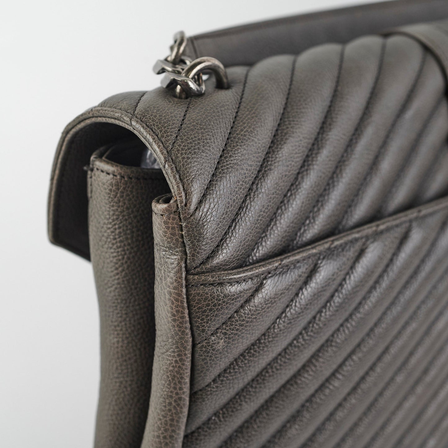 Saint Laurent Colleague Large Grey Shoulder Bag