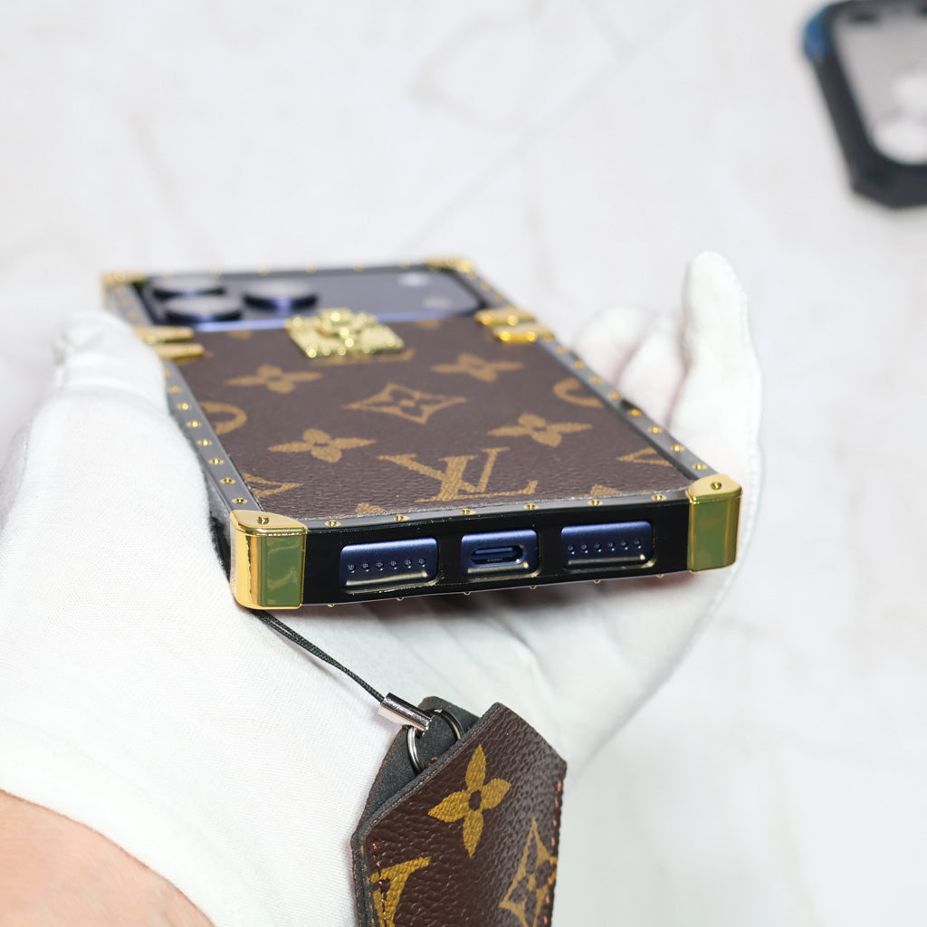 Trunk LV Phone Case for 12-17 Series