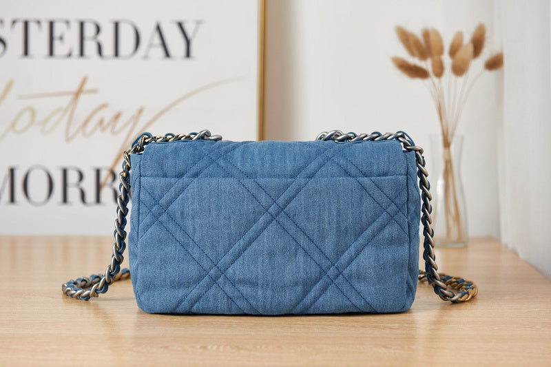 Chanel Luxury Handbag Style 458
