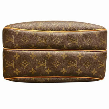 Louis Vuitton   Shoulder Bag