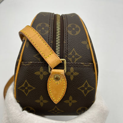 LOUIS VUITTON 2003 Blois Crossbody Bag 2101218429299
