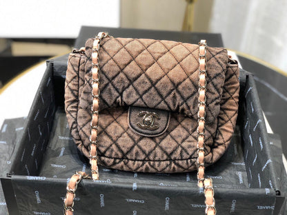 Chanel Luxury Handbag Style 522
