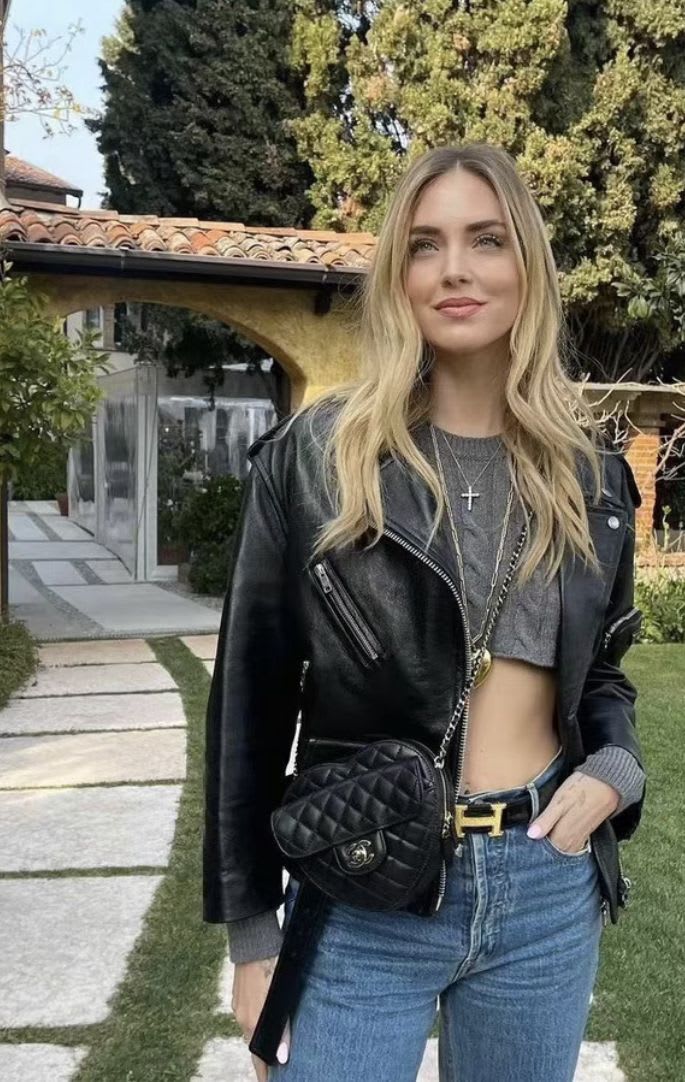 Chanel Luxury Leather Black Handbag Style 16