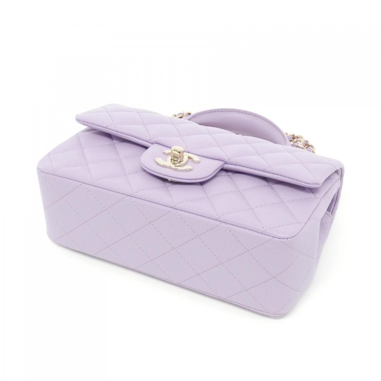 Chanel Luxury Handbag Style 11