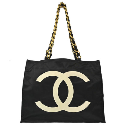 Chanel Black Luxury Tote Style 2